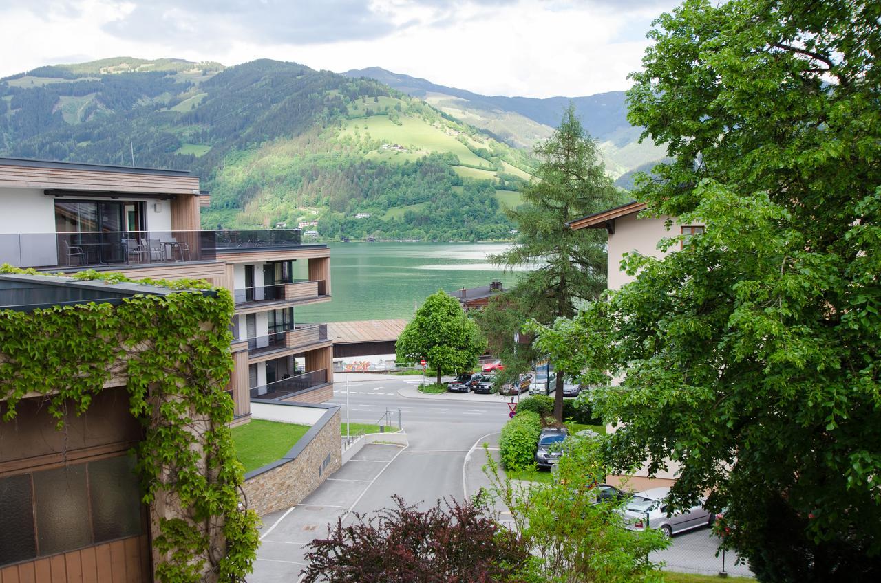 Apartment House Near The Lake เซลล์อัมเซ ภายนอก รูปภาพ
